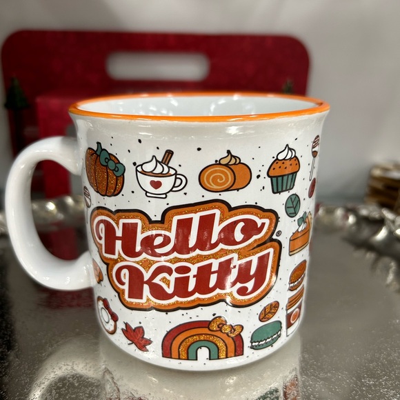 New Hello Kitty Pumpkin Fall Treats Sparkly Ceramic Mug🎃 - Picture 3 of 5